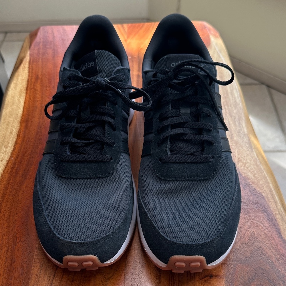 Adidas Men's Black and White Sneakers